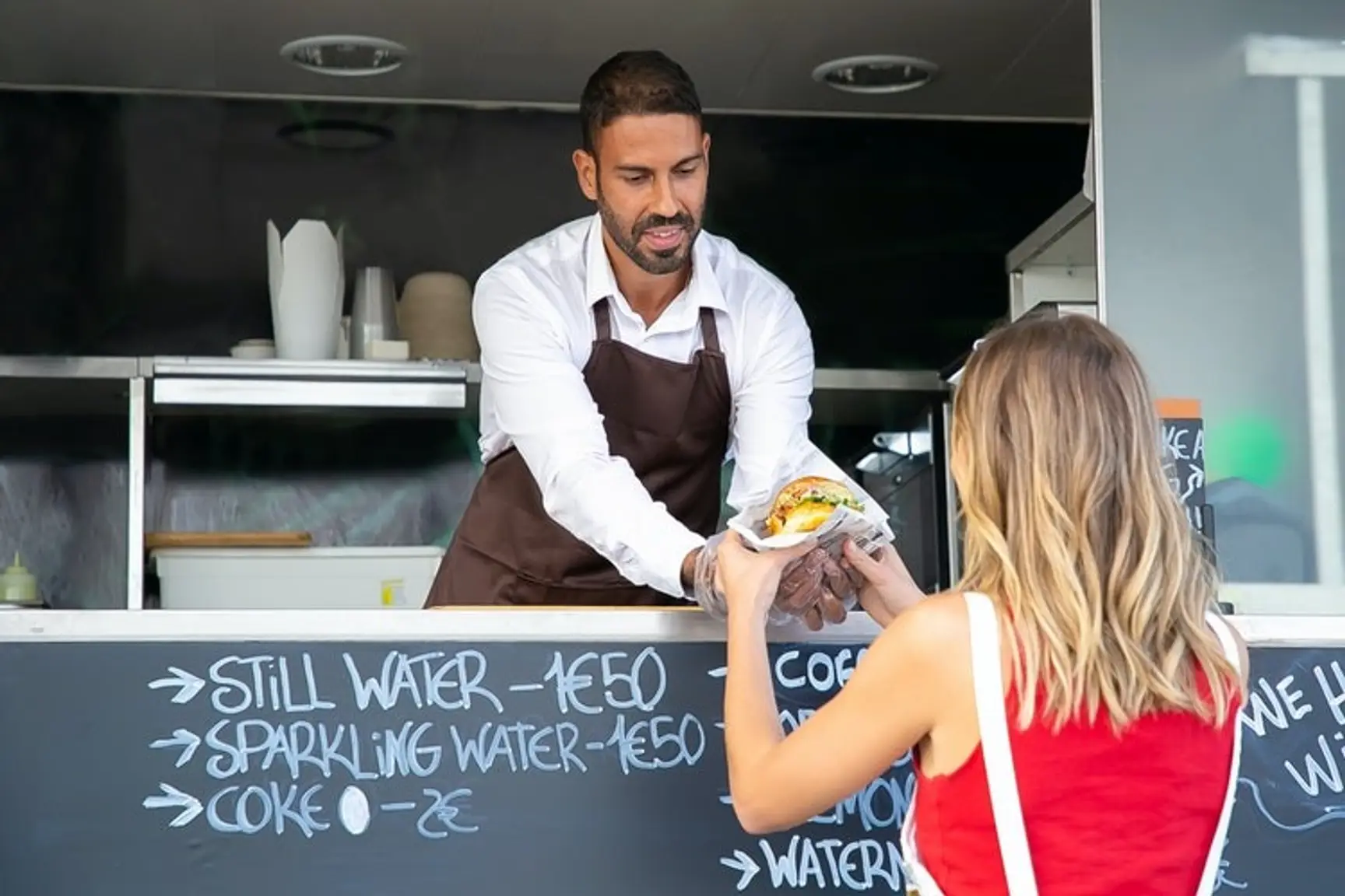 4 Tips for Running a Food Takeaway Franchise