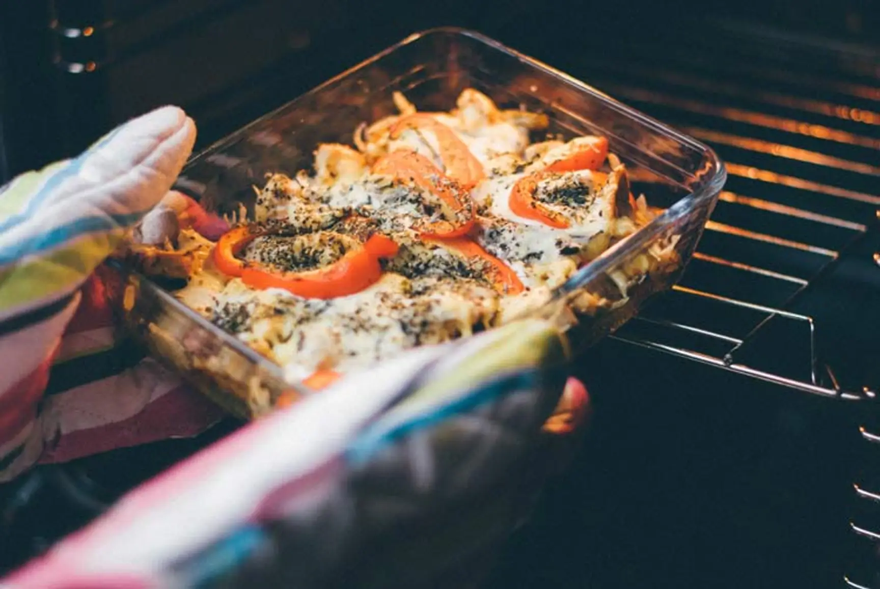 6 Advantages of Running an Oven Cleaning Franchise