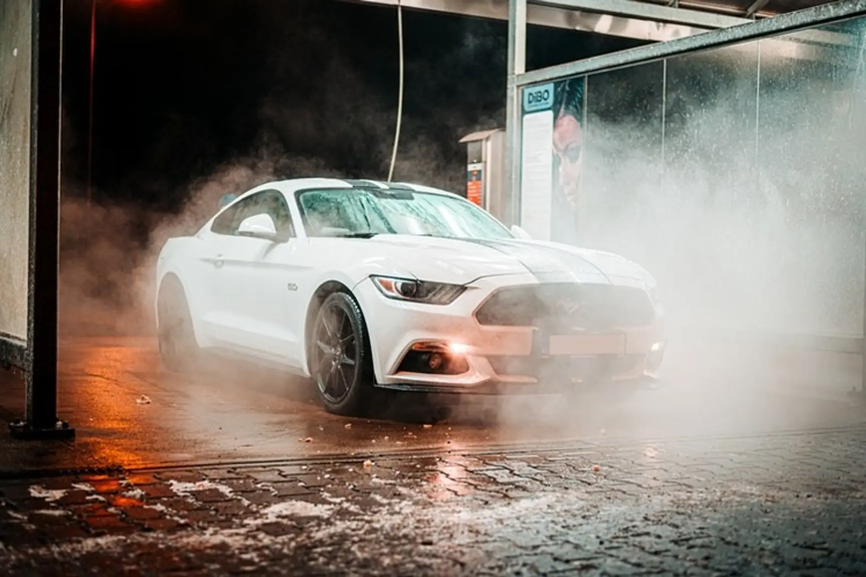 5 Advantages of Running a Car Wash Franchise