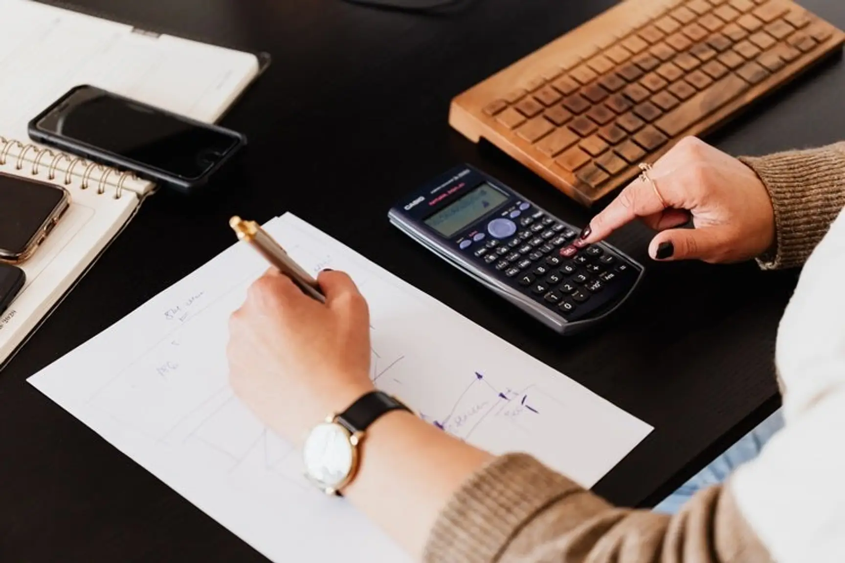 How to Become an Accountant