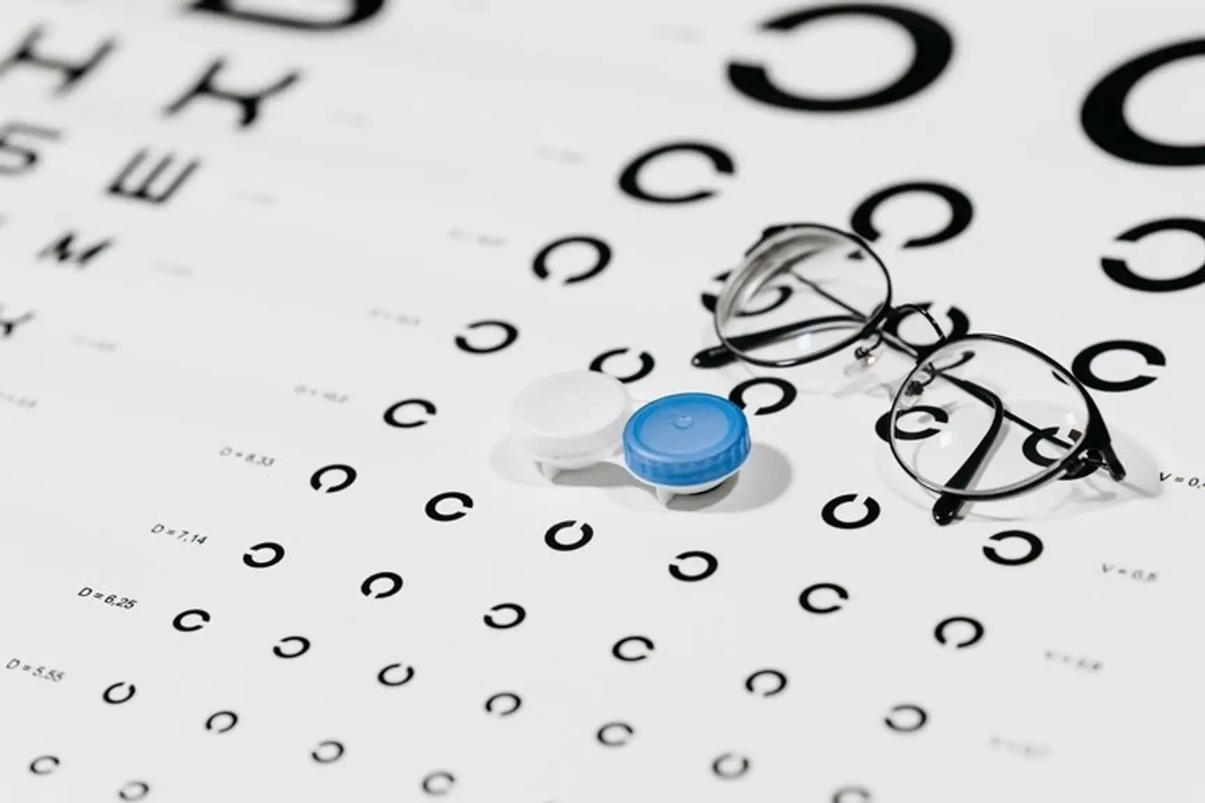 How to Become an Optician