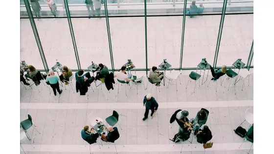 Become a franchisee and avoid the challenges of running a business
