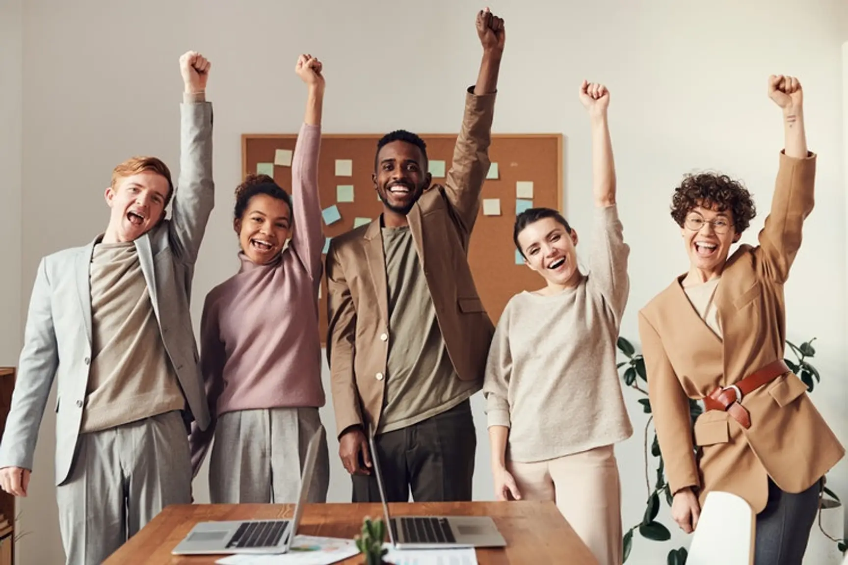 8 Steps Young People Can Take to Start a Franchise Unit